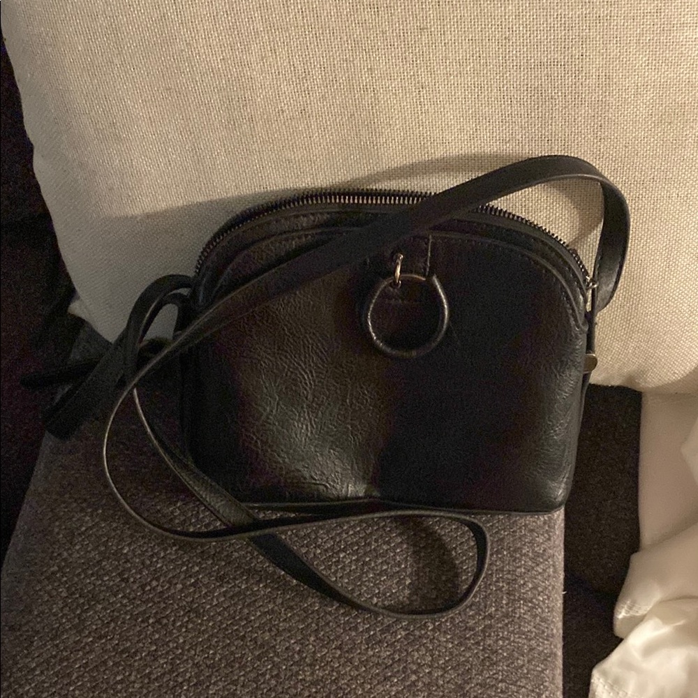Elegant Black Crossbody Bag